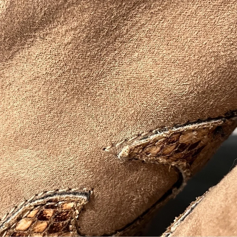 Tamaris sz 40 US 9.5-10 tan snakeprint faux leather heeled booties